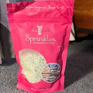 Pink Zebra Sprinkles - Sea Salt Breeze